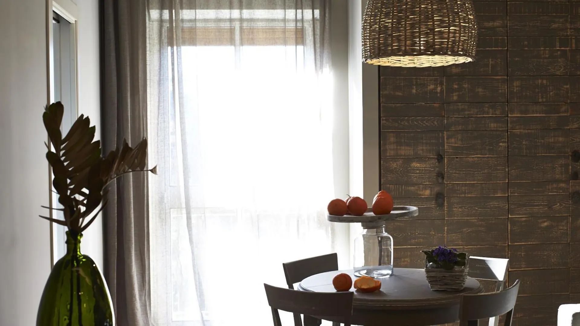 Ferrini Home - Suites カターニア 0*,  イタリア
