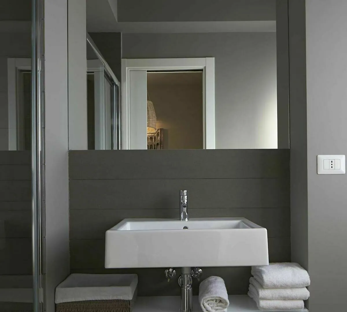 Ferrini Home - Suites カターニア