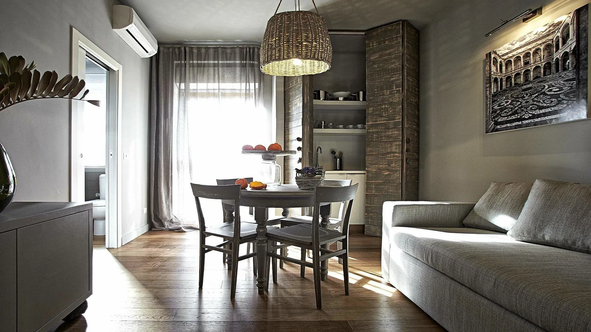 Ferrini Home - Suites カターニア